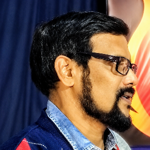 সুকমল ঘোষ