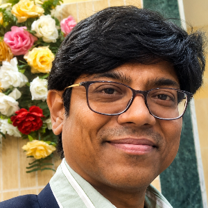 ডা. সৌম্য গায়েন